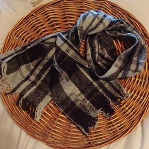 Black and gray Scarf